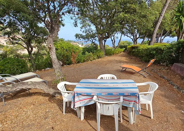 펜션 La Belle Vie Mit Garten, Meerblick, Gemeinschaftspool, 3 Minuten Zum Saint-Raphaël