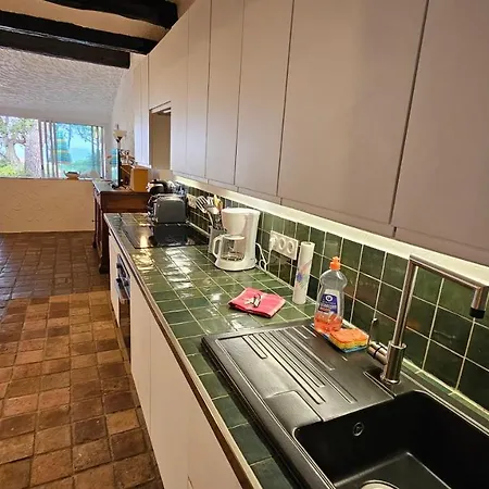 La Belle Vie Mit Garten, Meerblick, Gemeinschaftspool, 3 Minuten Zum Semesterbostad *