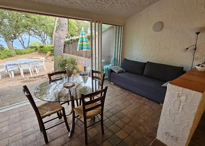 La Belle Vie Mit Garten, Meerblick, Gemeinschaftspool, 3 Minuten Zum