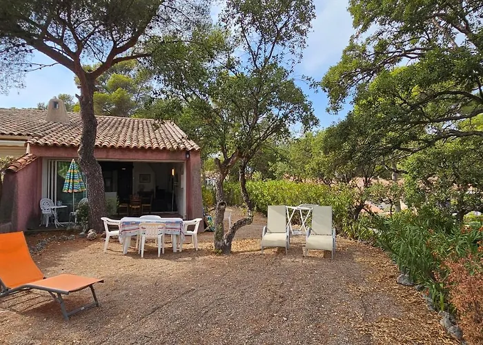 La Belle Vie Mit Garten, Meerblick, Gemeinschaftspool, 3 Minuten Zum