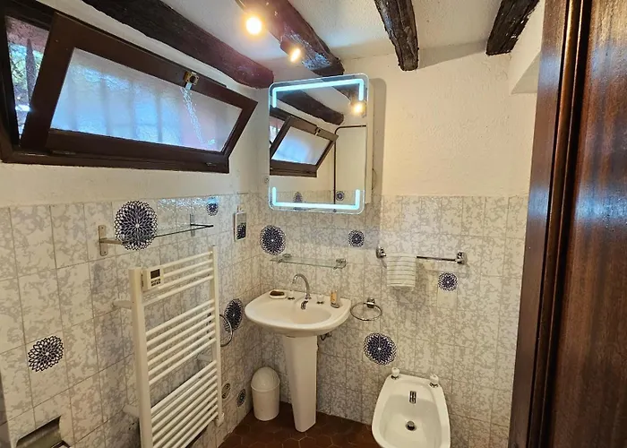 La Belle Vie Mit Garten, Meerblick, Gemeinschaftspool, 3 Minuten Zum